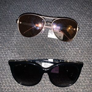 Burberry sun glasss